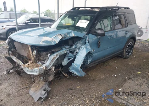 2022 Ford Bronco Sport Outer Banks z USA, uszkodzony, nr VIN 3FMCR9C65NRD38343